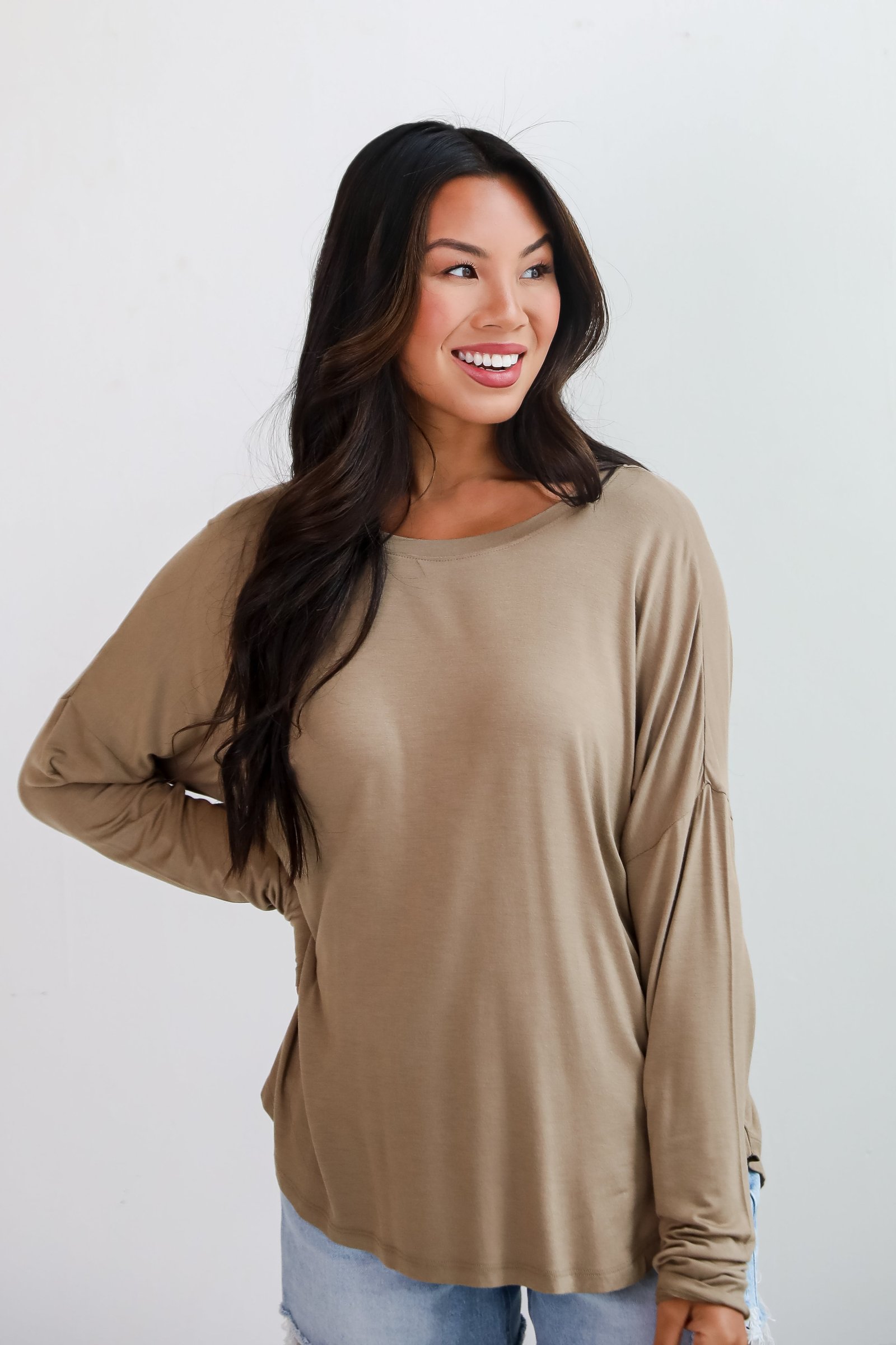 Callie Everyday Long Sleeve Tee - DU DEAL